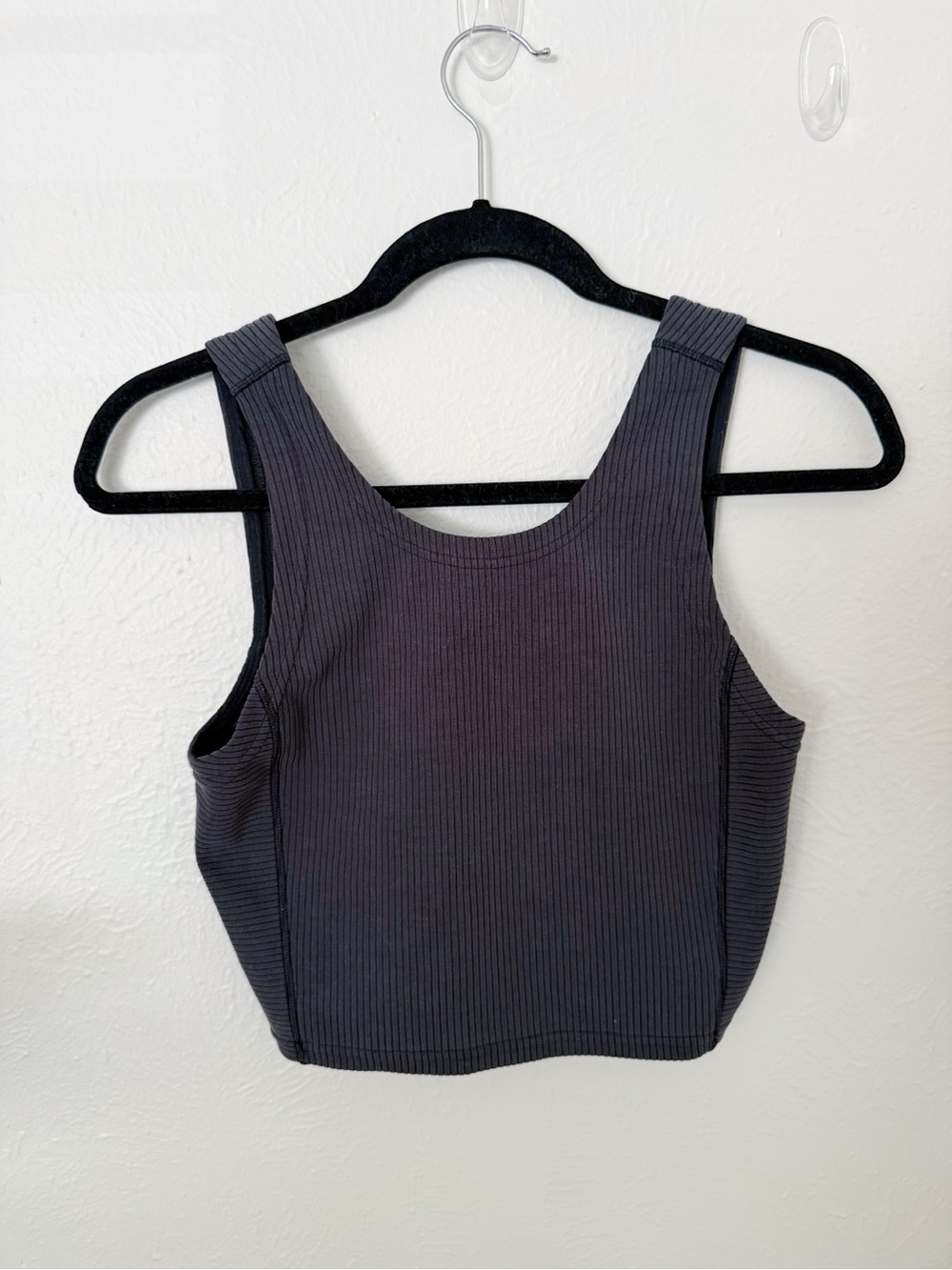 Lululemon Ribbed Softreme Cropped Tank Top Sz 6 - Picture 2 of 6